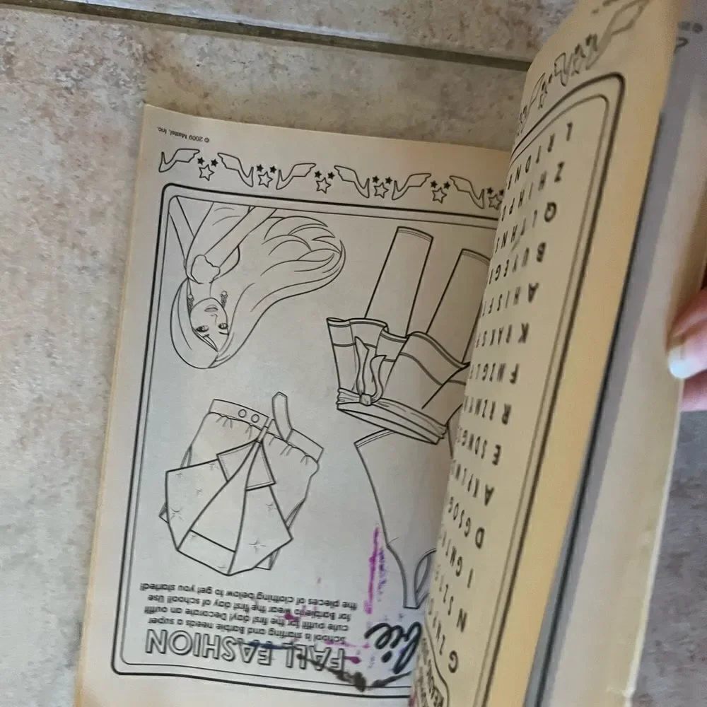 Vintage Barbie coloring book activities 2009